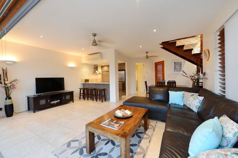 7 Templemoon - Yamba Accommodation 2