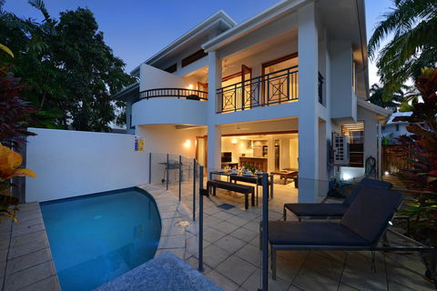 7 Templemoon - Yamba Accommodation 0
