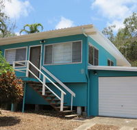 9 Butler Street at Picnic Bay - Yamba Accommodation