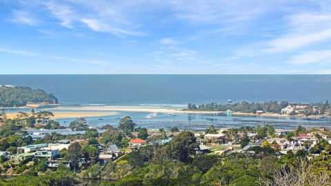 91 Berrambool Drive - Yamba Accommodation 0