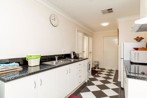 94Best Apartments - Yamba Accommodation 2