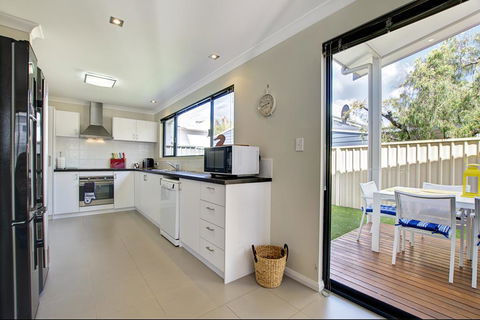 A Little Luxury In Town - Yamba Accommodation 1