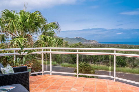 A PERFECT STAY - Byron Pacific Vista - Yamba Accommodation 2
