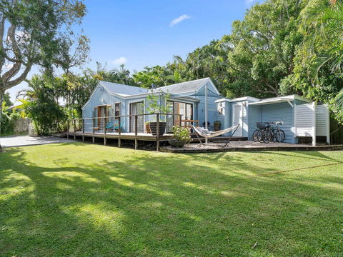 A PERFECT STAY - San Juan Surfers Cottage - Yamba Accommodation 2