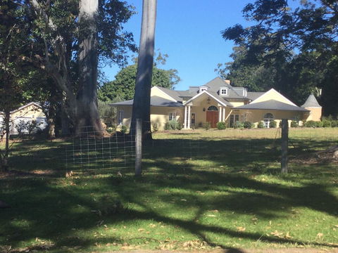 A Very French House - Yamba Accommodation 0