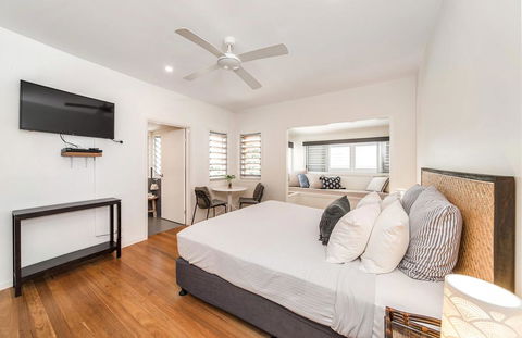 Aaman & Cinta Luxury Villas - Yamba Accommodation 2