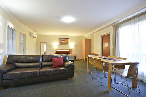 Abel Tasman Motor Inn - Yamba Accommodation 3