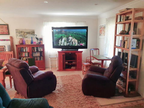 Abelia Cottages Botanical - Yamba Accommodation 1