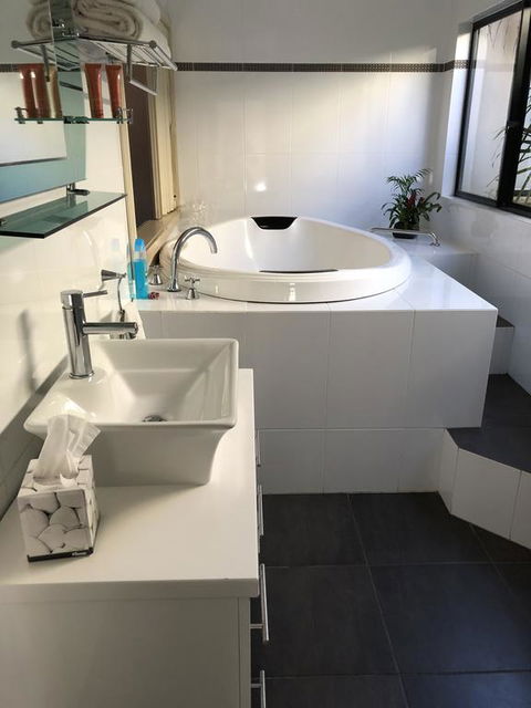 About Time Retreats- Studio Seven - Yamba Accommodation 1