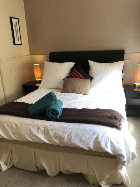 About Time Retreats- Studio Three - Yamba Accommodation 2