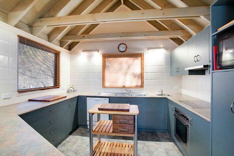 Absinthe - Yamba Accommodation 3