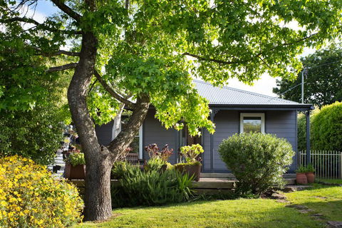 Absolute - Yamba Accommodation 0
