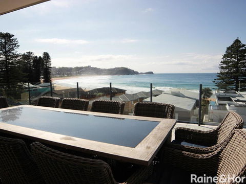 Absolutely Avoca - 114a Avoca Drive, Avoca Beach - Yamba Accommodation 0