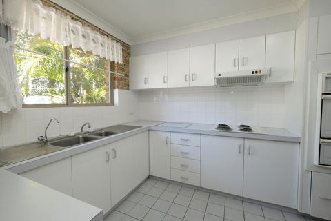 ACACIA - WEEKLY ONLY - Yamba Accommodation 2