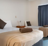 Accommodation on Denham - Yamba Accommodation