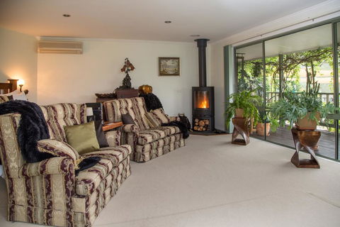 Acheron Acres Riverside - Yamba Accommodation 0