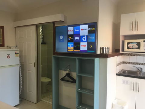 Across Country Motel And Serviced Apartments - Yamba Accommodation 2