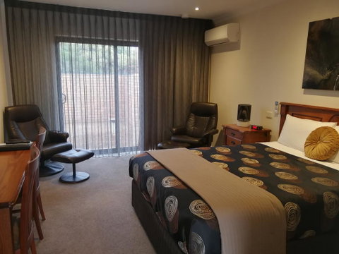 Addison Motor Inn - Yamba Accommodation 2
