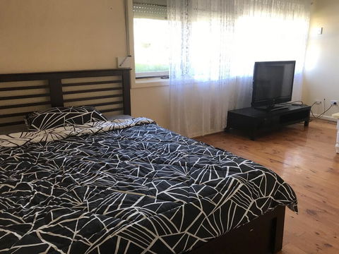 Adelaide Northern B&B - Yamba Accommodation 0