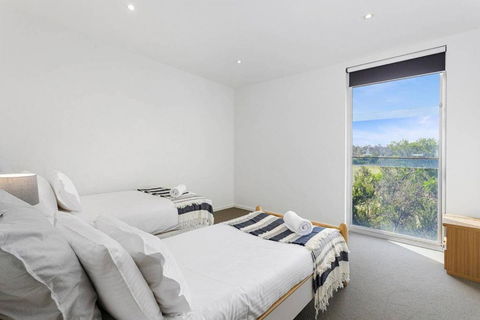 DREW Golfers Delight Close To St Andrews Beach - Yamba Accommodation 3