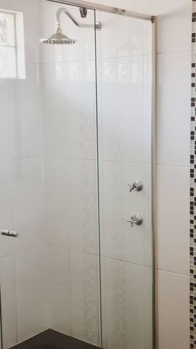 DUNES Anna Bay, House Close To Beach, Big Yard - Yamba Accommodation 4