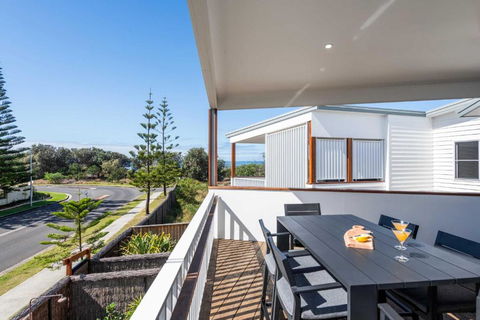 Dunes On Pippi - Oceanstays - Plunge Pool - Yamba Accommodation 2