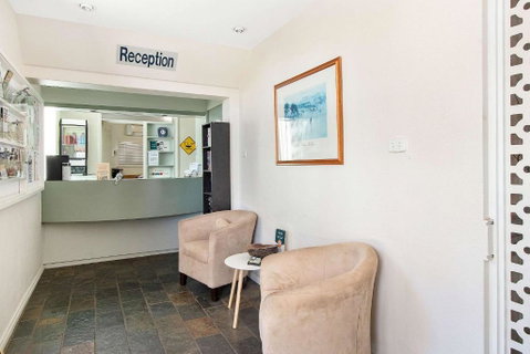 Econo Lodge Griffith Motor Inn - Yamba Accommodation 4