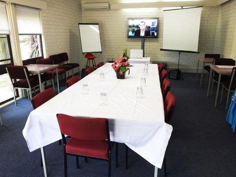 Edinburgh Motor Inn - Yamba Accommodation 4