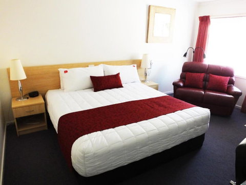 Edinburgh Motor Inn - Yamba Accommodation 2