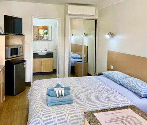 Econo Lodge Karratha - Yamba Accommodation 0