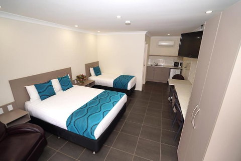 Exies Bagtown - Yamba Accommodation 0