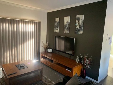 Elmsford Cottage - Yamba Accommodation 4