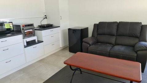 ENGEDI - Yamba Accommodation 1