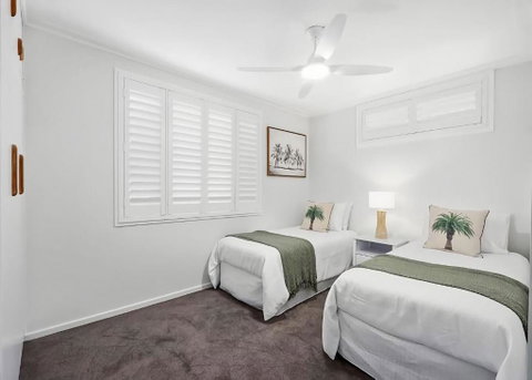 Ernora Court - Yamba Accommodation 4