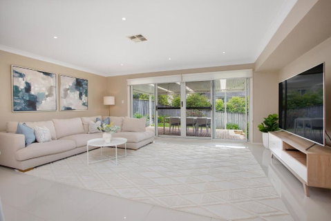 Entire Home In Park Central - Family-Friendly Getaway - Walk To Parks, Shops And Transport In Macarthur - Yamba Accommodation 2