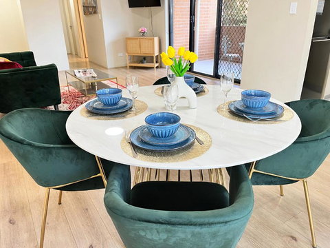 Fabulous 2 Bedroom Apartment, Secured Free Parking - Yamba Accommodation 4