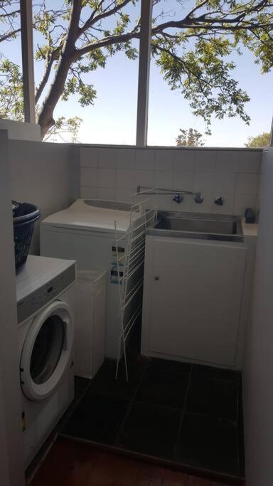 Family Home Prestigious Suburb Panoramic Views - Yamba Accommodation 2