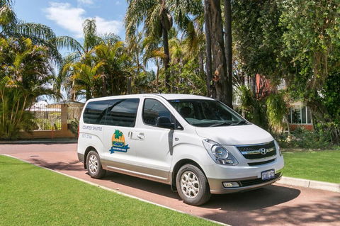 Flag Motor Lodge - Yamba Accommodation 1
