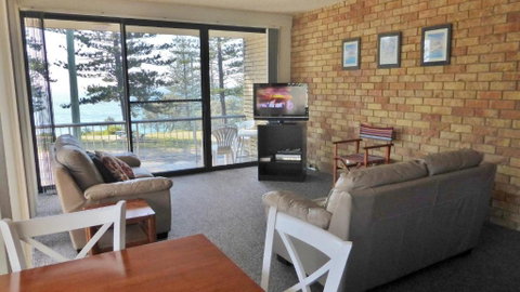 Flinders Lodge 3, 3 - 22 Clarence St - Yamba Accommodation 2