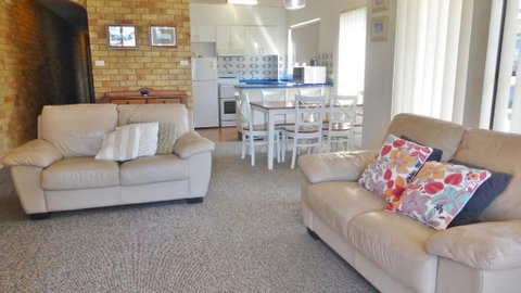 Flinders Lodge 3, 3 - 22 Clarence St - Yamba Accommodation 3