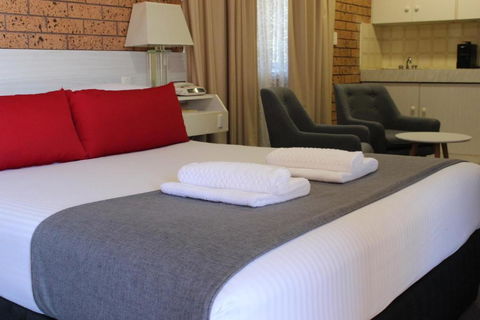 Golden Harvest Motor Inn Moree - Yamba Accommodation 4