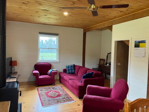 Grannies Lane Cottage - Yamba Accommodation 3
