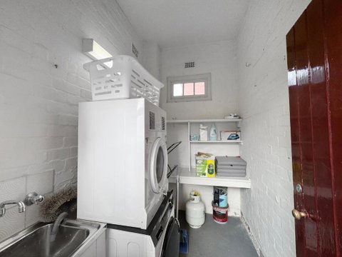 Ground Floor Apartment, 250 Metres To The Beach - Yamba Accommodation 3