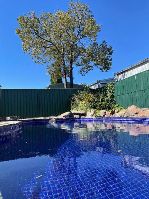 Group House With Views Of The Salt Pool And Spa - Yamba Accommodation 4