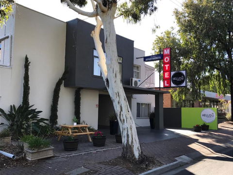 Hello Adelaide Motel And Apartments - Yamba Accommodation 0