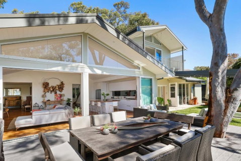 Hidden Oasis - Ocean Views - Yamba Accommodation 0