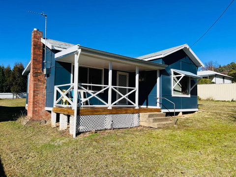 Hillview Farms Town Cottage - Yamba Accommodation 0