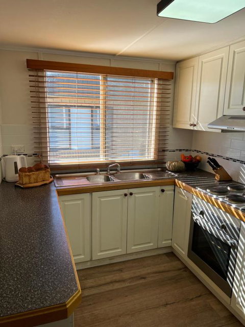 Hillview Farms Town Cottage - Yamba Accommodation 1