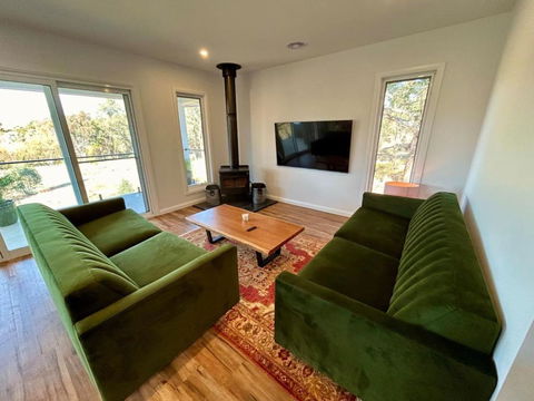 House On The Hill - Yamba Accommodation 2