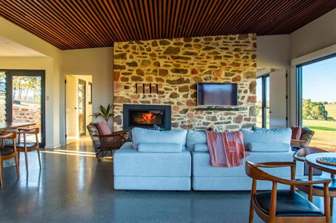 Hutton Vale Farm JHA Stone Cellar - Yamba Accommodation 3